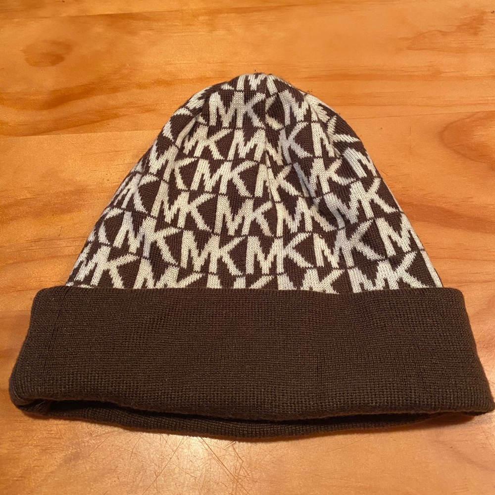 Michael Kors Monogram Brown/White knit Beanie Hat